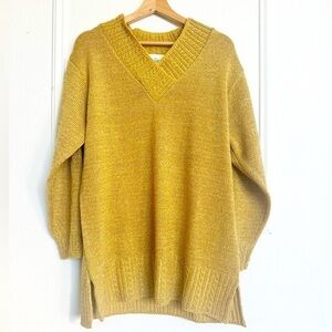 Diane Von Furstenberg oversized glitter Gold sweater Small